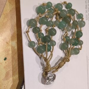 Elegant Green Beaded Bracelet with Silver Clasp